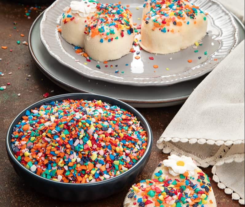 تزئینات کیک ساده